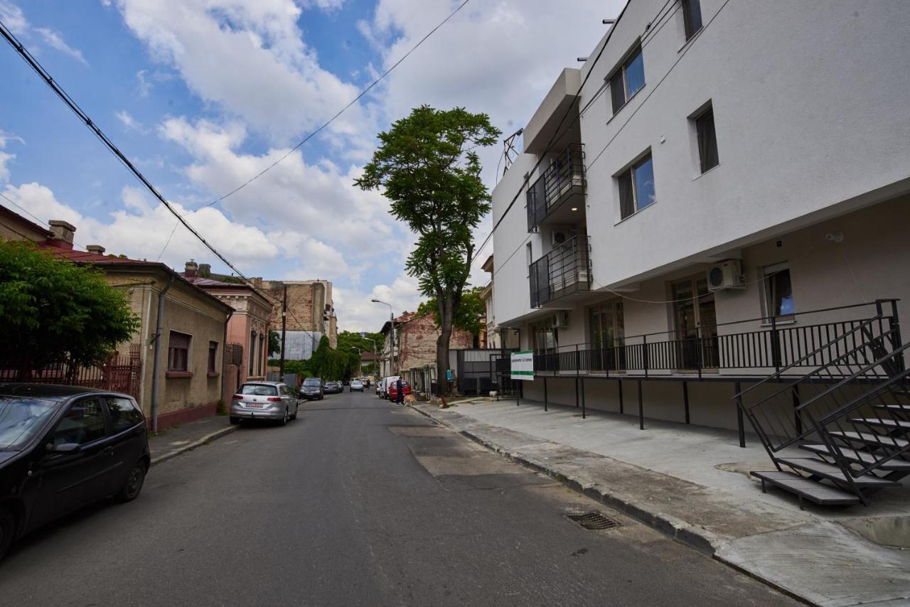 At Central Apartments Bukarest Exterior foto